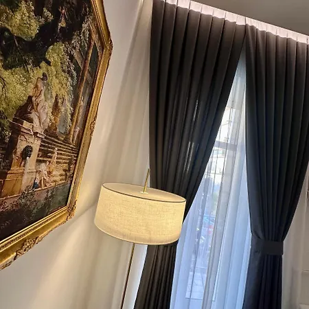 Bed & Breakfast Gualtieri - Luxury San Giorgio a Cremano